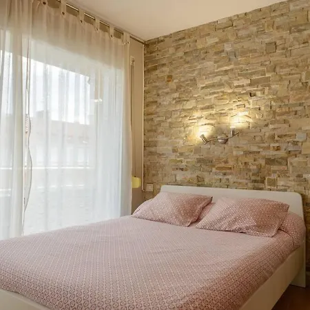 Apartment Loft Zona Fenals, Lloret De Mar. *